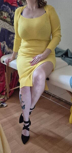 Blonda selectiva, 39 ani